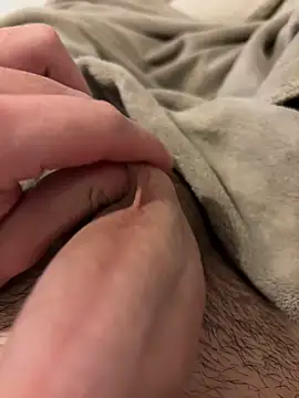 Snapshot of fuckitzer chatting on December 2025 07:54:02 PM fuckitzer online show from December 2025 07:54:02 PM