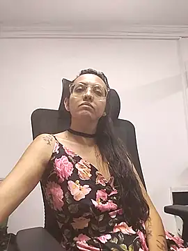 Snapshot of dalilla_macherano chatting on March 2025 11:27:02 PM dalilla macherano online show from March 2025 11:27:02 PM