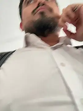 Snapshot of Rubens8866 chatting on March 2025 02:40:01 PM Rubens8866 online show from March 2025 02:40:01 PM