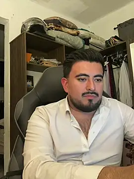 Snapshot of Rubens8866 chatting on March 2025 02:27:01 AM Rubens8866 online show from March 2025 02:27:01 AM