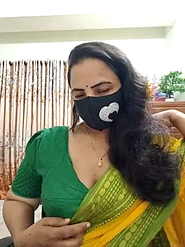 Payel-Sen online show from November 2025 04:40:02 PM