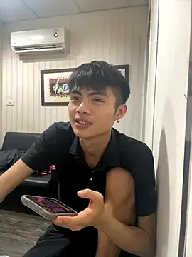 Snapshot of mumuowl chatting on October 2025 06:28:01 PM mumuowl online show from October 2025 06:28:01 PM