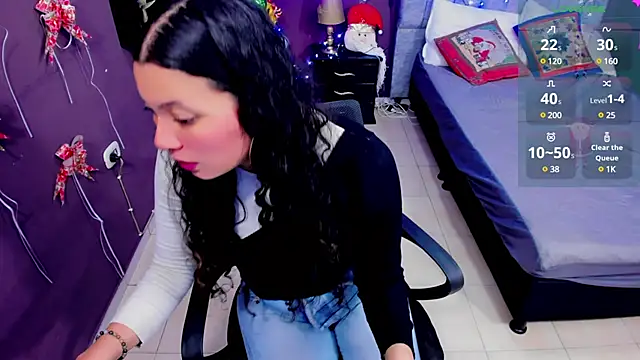 Lana stone  online show from December 2024 07:55:01 AM