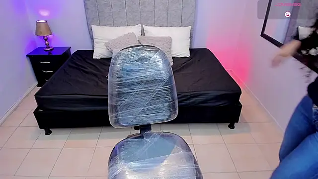 Lana stone  online show from March 2025 03:24:01 AM