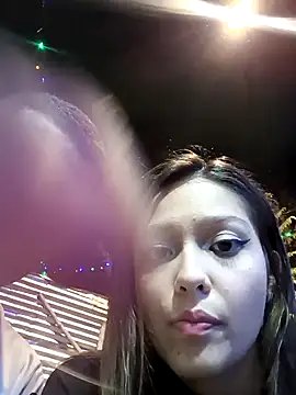 Snapshot of ander_roxy_ chatting on December 2024 02:07:02 AM ander roxy online show from December 2024 02:07:02 AM