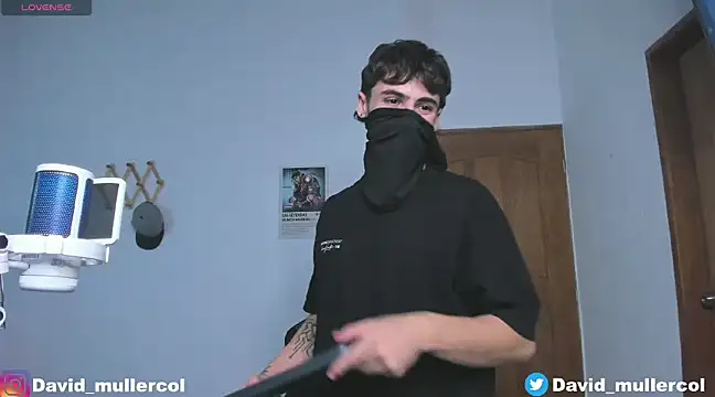 Snapshot of David_Brown18 chatting on December 2024 01:36:02 AM David Brown18 online show from December 2024 01:36:02 AM