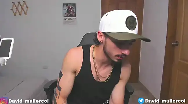 Snapshot of David_Brown18 chatting on December 2024 01:22:01 AM David Brown18 online show from December 2024 01:22:01 AM