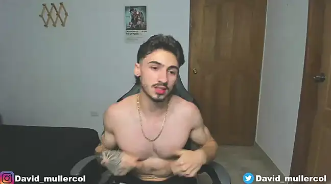 Snapshot of David_Brown18 chatting on January 2025 10:08:01 PM David Brown18 online show from January 2025 10:08:01 PM