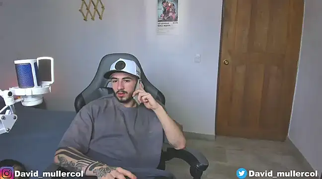 Snapshot of David_Brown18 chatting on January 2025 09:08:02 PM David Brown18 online show from January 2025 09:08:02 PM