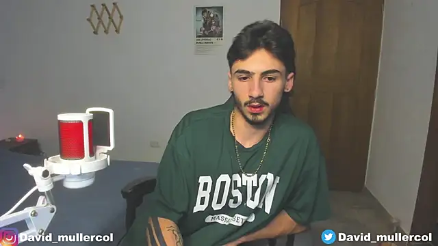 Snapshot of David_Brown18 chatting on January 2025 10:57:02 PM David Brown18 online show from January 2025 10:57:02 PM