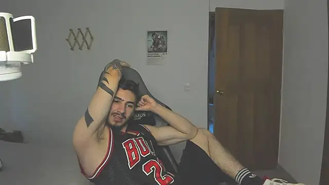 Snapshot of David_Brown18 chatting on January 2025 10:19:01 PM David Brown18 online show from January 2025 10:19:01 PM