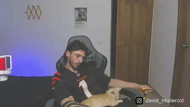 Snapshot of David_Brown18 chatting on January 2025 12:12:01 AM David Brown18 online show from January 2025 12:12:01 AM