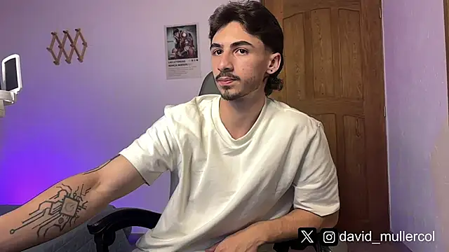 Snapshot of David_Brown18 chatting on February 2025 10:21:02 PM David Brown18 online show from February 2025 10:21:02 PM