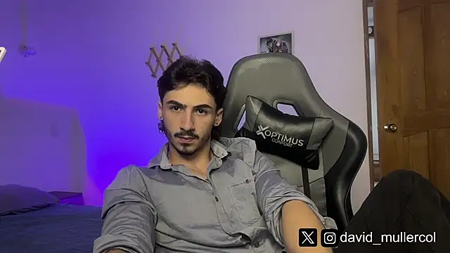 Snapshot of David_Brown18 chatting on February 2025 10:20:02 PM David Brown18 online show from February 2025 10:20:02 PM