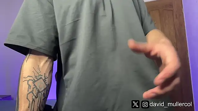 Snapshot of David_Brown18 chatting on February 2025 04:09:02 AM David Brown18 online show from February 2025 04:09:02 AM