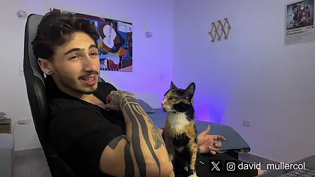 Snapshot of David_Brown18 chatting on March 2025 10:05:02 PM David Brown18 online show from March 2025 10:05:02 PM