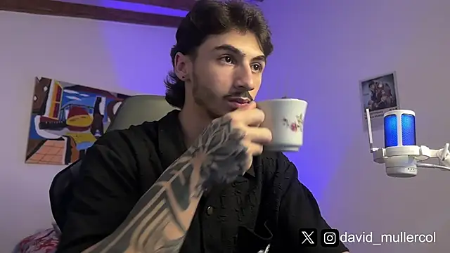 Snapshot of David_Brown18 chatting on March 2025 07:37:02 PM David Brown18 online show from March 2025 07:37:02 PM