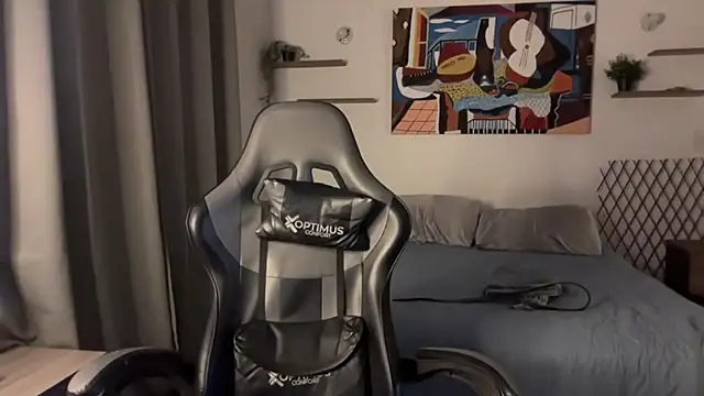 Snapshot of David_Brown18 chatting on October 2025 09:01:01 PM David Brown18 online show from October 2025 09:01:01 PM