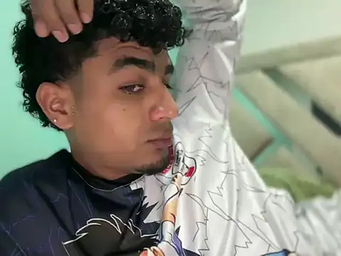 dominic brandd23 online show from September 2025 11:38:01 PM