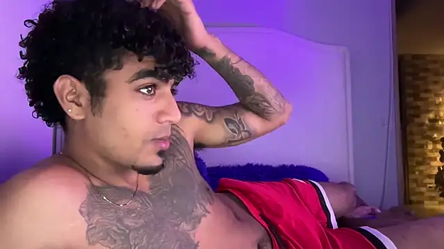 dominic brandd23 online show from November 2025 07:58:01 AM