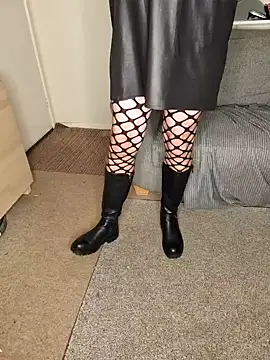 ellie-tv online show from November 2025 09:53:02 AM