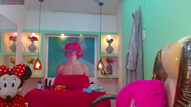 lorenapinto online show from February 2026 05:43:01 PM