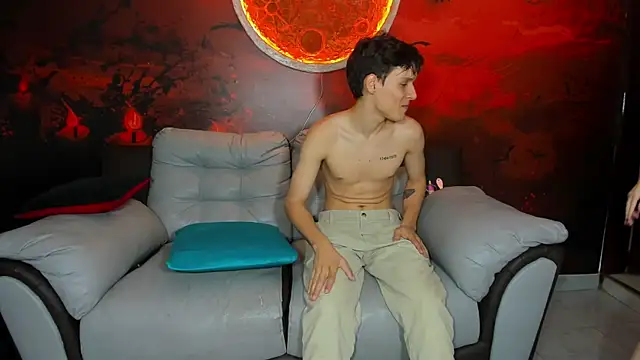 Namy 18 online show from January 2026 09:18:02 PM