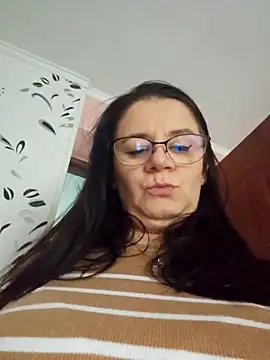 Snapshot of KristenVega chatting on November 2025 11:53:02 AM KristenVega online show from November 2025 11:53:02 AM