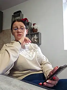 Snapshot of KristenVega chatting on November 2025 12:49:01 PM KristenVega online show from November 2025 12:49:01 PM