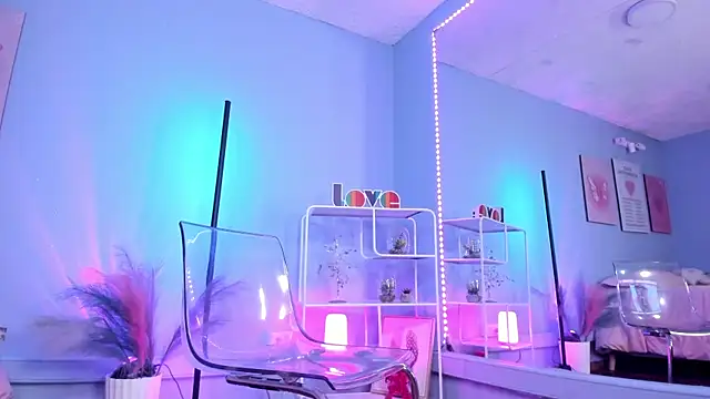 Snapshot of MaveParks_ chatting on October 2025 11:38:02 AM MaveParks online show from October 2025 11:38:02 AM