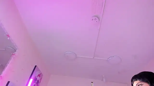 Snapshot of MaveParks_ chatting on March 2026 12:08:01 PM MaveParks online show from March 2026 12:08:01 PM