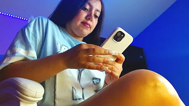 Isa-Jones online show from December 2025 02:09:02 AM