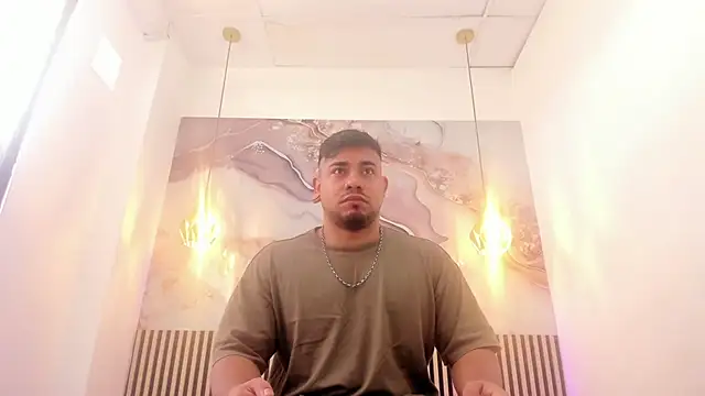 Snapshot of BrianMalonee chatting on November 2025 11:57:02 AM BrianMalonee online show from November 2025 11:57:02 AM