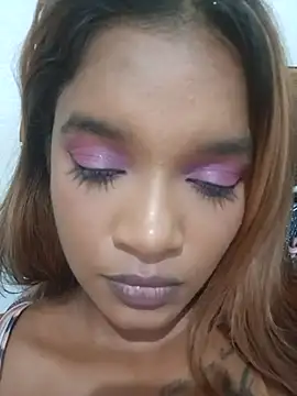 Indianqueen03 online show from March 2025 10:31:02 PM