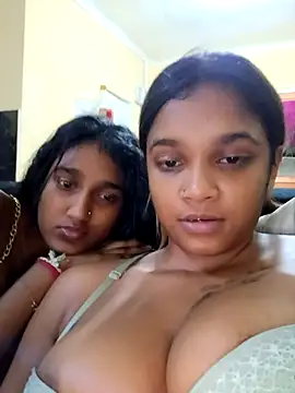 Indianqueen03 online show from September 2025 07:51:02 PM