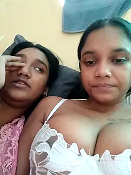 Indianqueen03 online show from October 2025 09:28:02 AM