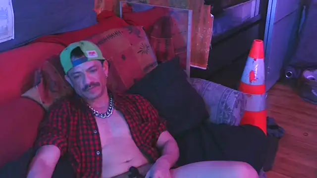 Snapshot of Tony_Torrente chatting on January 2026 06:49:02 AM Tony Torrente online show from January 2026 06:49:02 AM