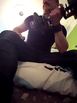 Snapshot of Tony_Torrente chatting on February 2026 09:42:01 PM Tony Torrente online show from February 2026 09:42:01 PM