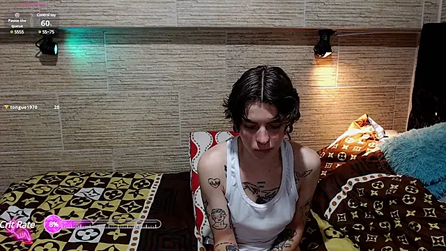 pretty cristal69 online show from March 2025 04:33:02 PM