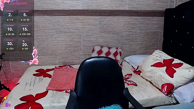 pretty cristal69 online show from November 2025 12:04:01 PM