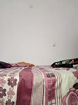 Snapshot of Sexygarl1024 chatting on September 2025 01:29:02 AM Sexygarl1024 online show from September 2025 01:29:02 AM