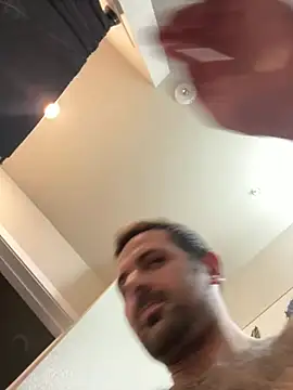 Snapshot of HungJeff6969 chatting on January 2025 09:14:02 PM HungJeff6969 online show from January 2025 09:14:02 PM