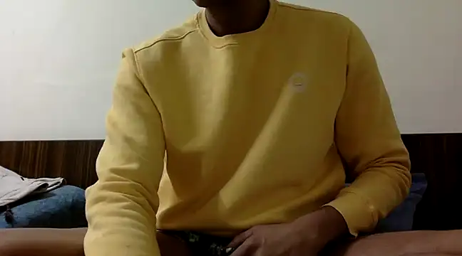 Snapshot of yadavindra85 chatting on February 2025 03:37:02 AM yadavindra85 online show from February 2025 03:37:02 AM