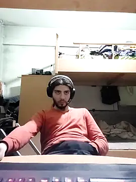 kleineid77 online show from January 2026 05:27:02 PM