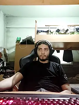 kleineid77 online show from March 2026 03:28:01 PM