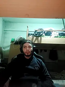 kleineid77 online show from March 2026 11:19:01 PM