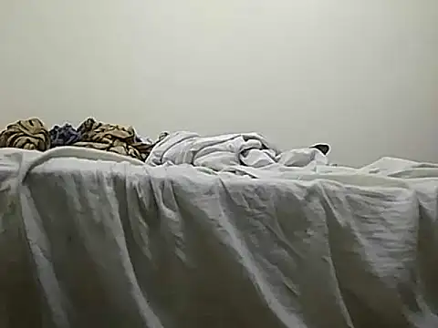 Snapshot of pikalindaxx chatting on December 2024 04:36:02 AM pikalindaxx online show from December 2024 04:36:02 AM