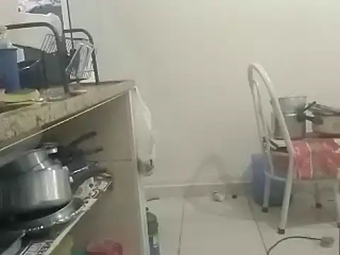 Snapshot of pikalindaxx chatting on January 2025 05:32:01 AM pikalindaxx online show from January 2025 05:32:01 AM