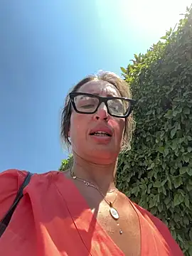 Snapshot of casalinga88 chatting on June 2026 11:22:02 AM casalinga88 online show from June 2026 11:22:02 AM
