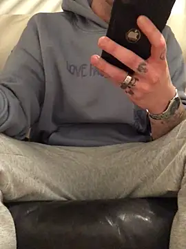 Simboxxx040 online show from March 2026 11:07:02 PM